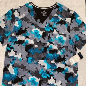 Men’s Soft Stretch Camo Scrub Top